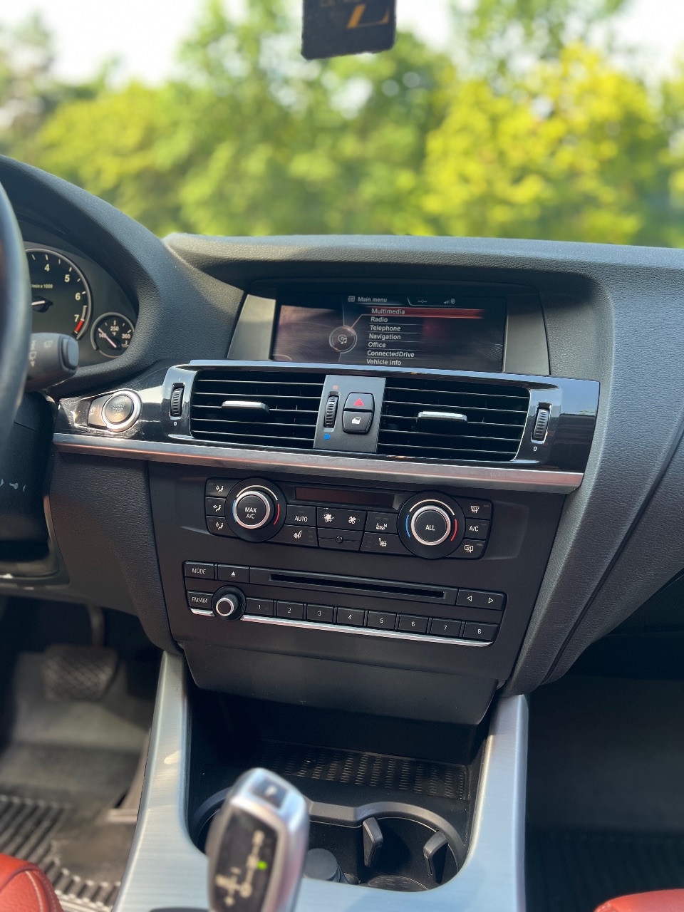 BMW X3 - фото 12