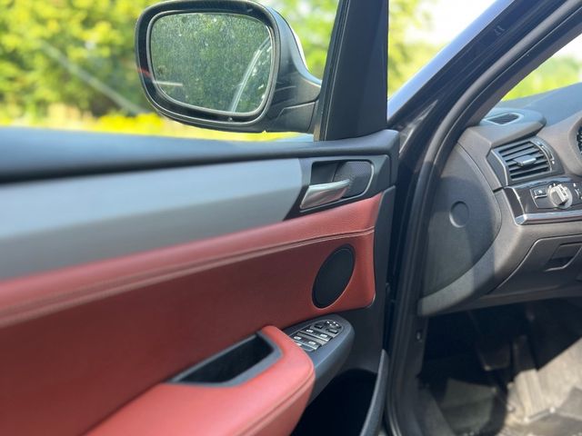 BMW X3 - фото 5