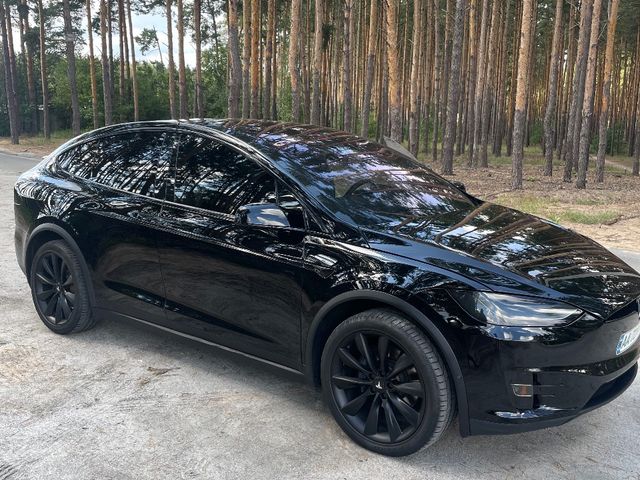 Tesla Model X - фото 5