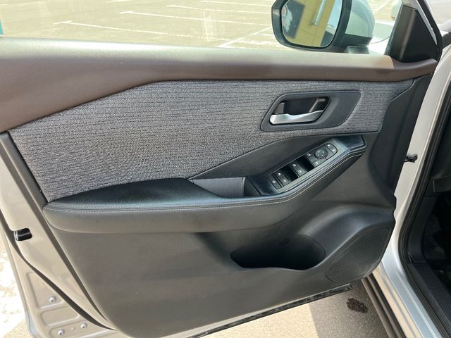Nissan Rogue 2022, Рівне, $18 000 - зображення 4