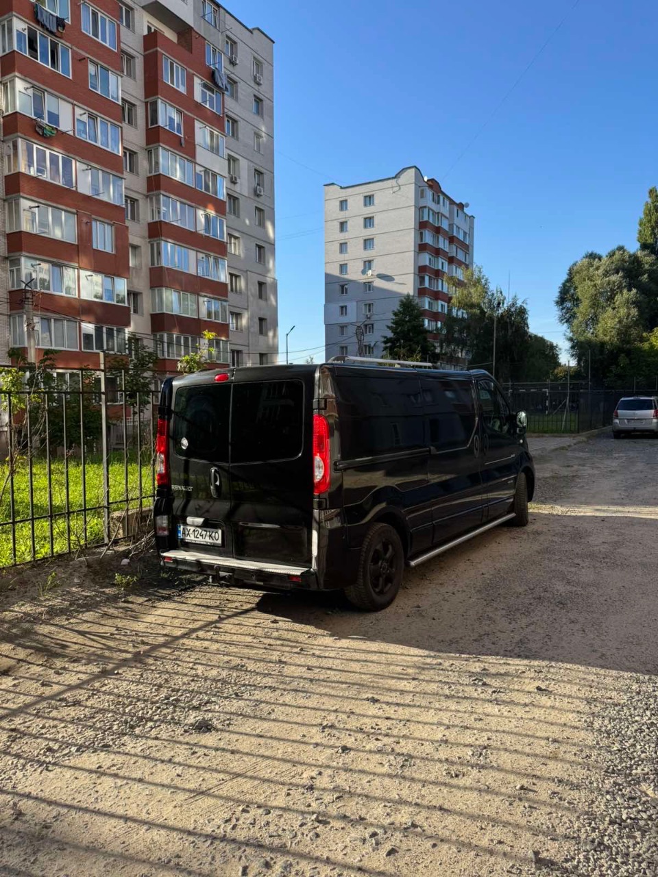 Renault Trafic - фото 1