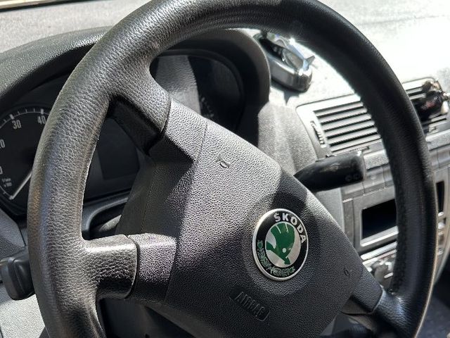 Skoda Fabia - фото 5