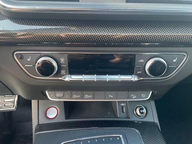 Audi SQ5 - фото 4