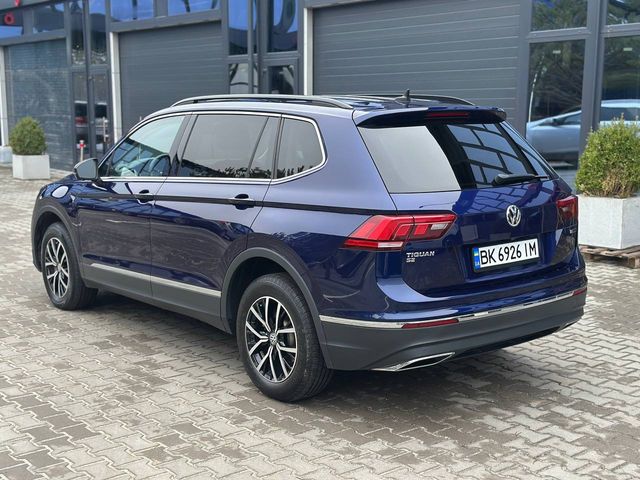 Volkswagen Tiguan - фото 4