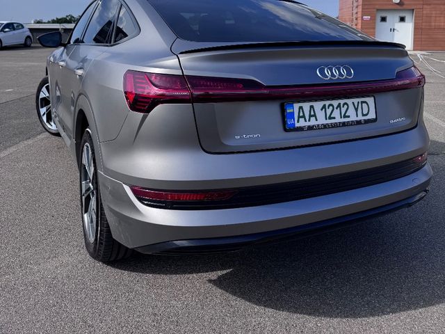 Audi e-tron Sportback - фото 4