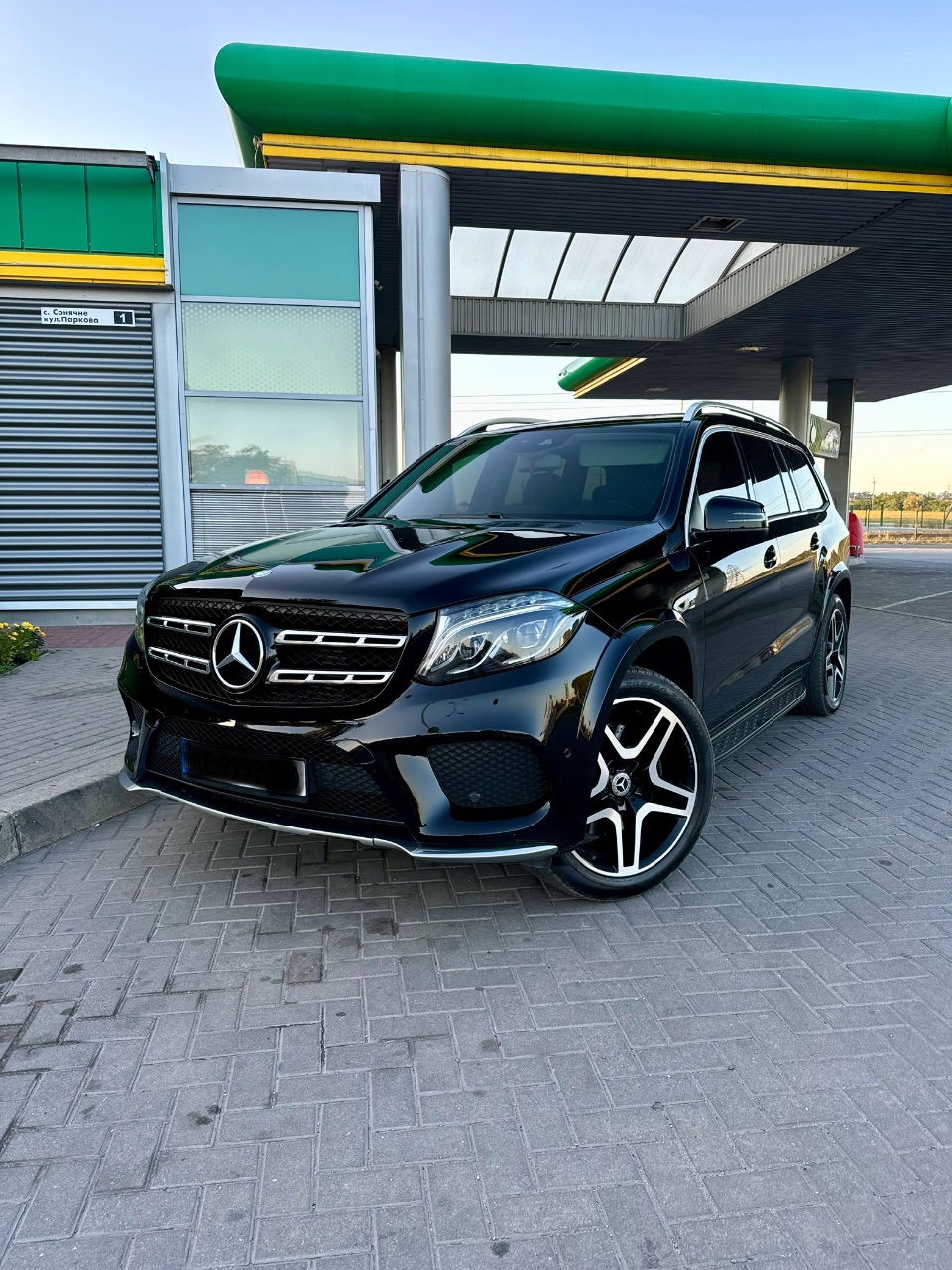 Mercedes-Benz GLS - фото 1
