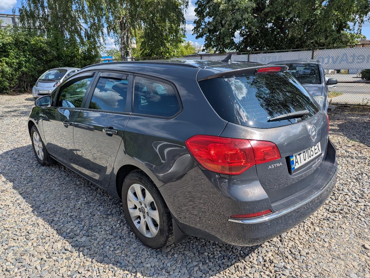 Opel Astra - фото 2