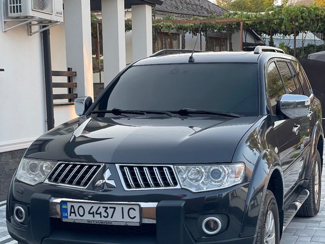 Mitsubishi Pajero Sport - фото 5