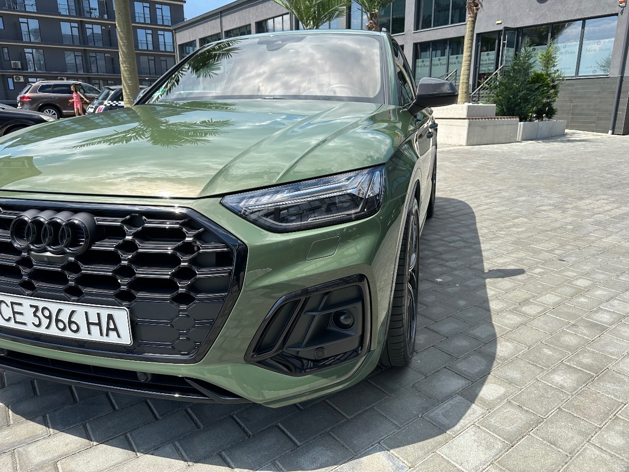 Audi Q5 - фото 3