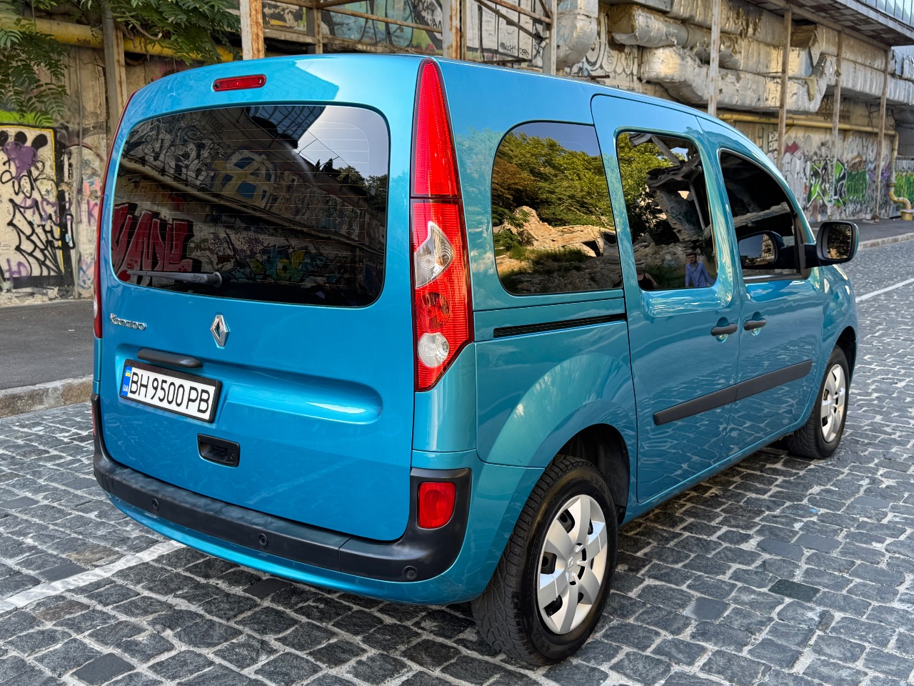 Renault Kangoo - фото 9