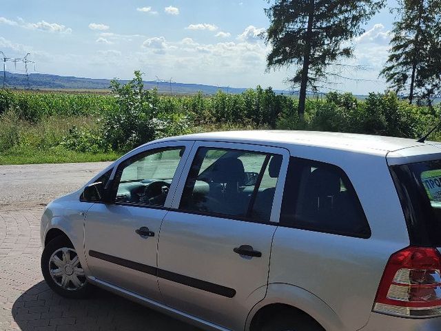 Opel Zafira - зображення 4