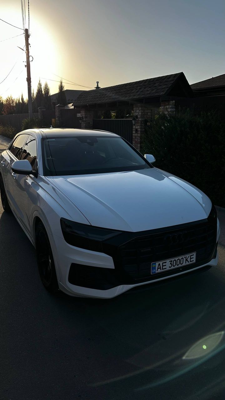 Audi Q8 - фото 13