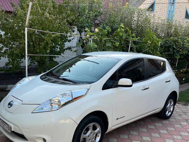 Nissan Leaf 2014, Бершадь, $7 200 - зображення 1