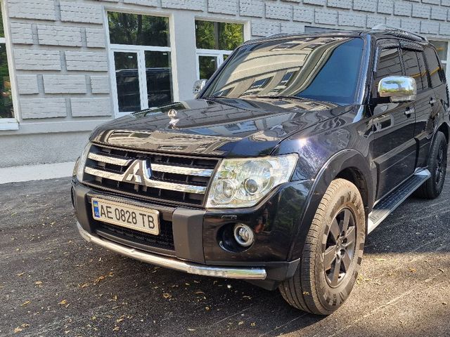 Mitsubishi Pajero - зображення 2