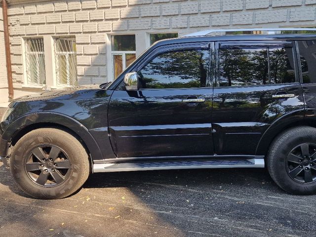 Mitsubishi Pajero - зображення 4