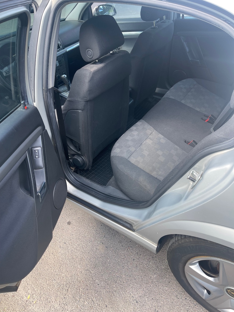 Opel Vectra - фото 11