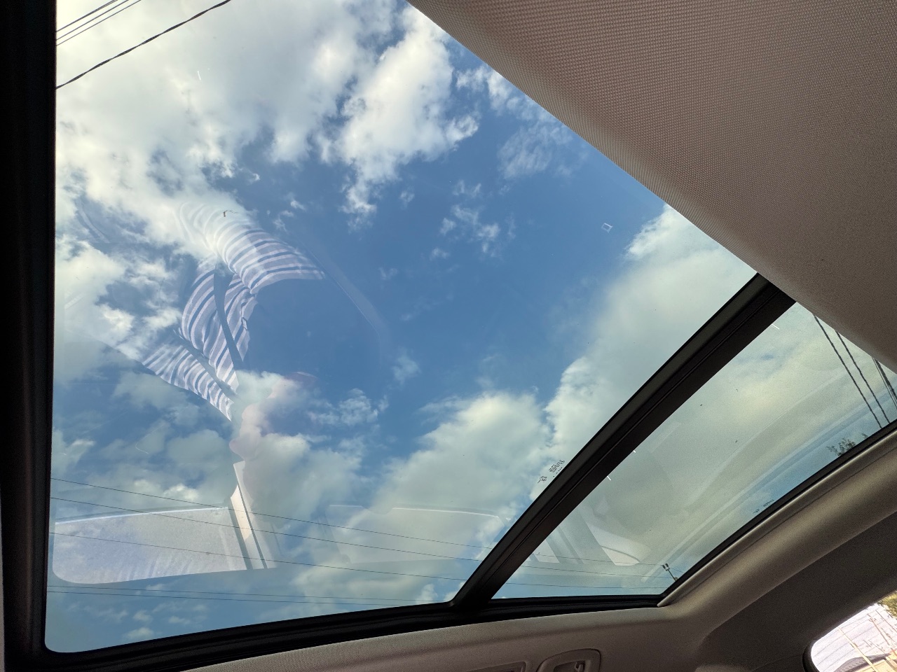 Volkswagen Tiguan R - фото 11