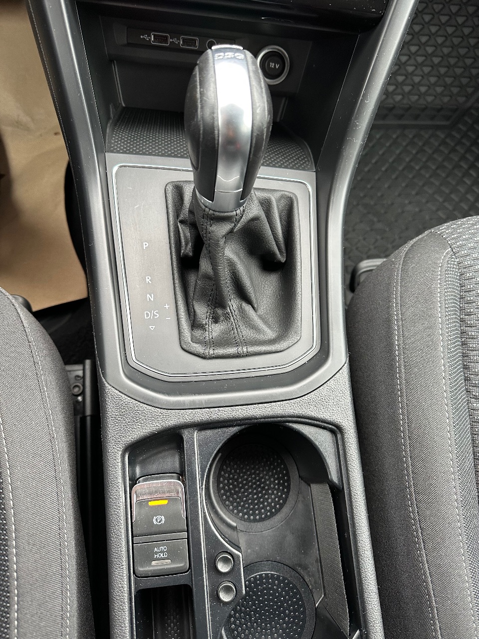 Volkswagen Touran - фото 52