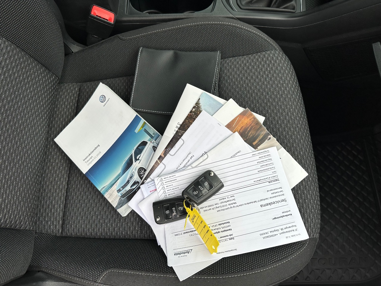 Volkswagen Touran - фото 67