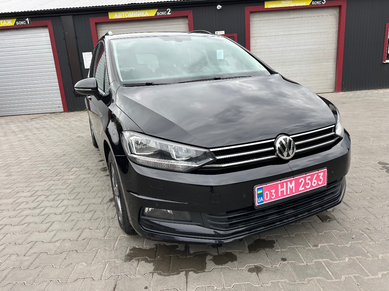 Volkswagen Touran - фото 5