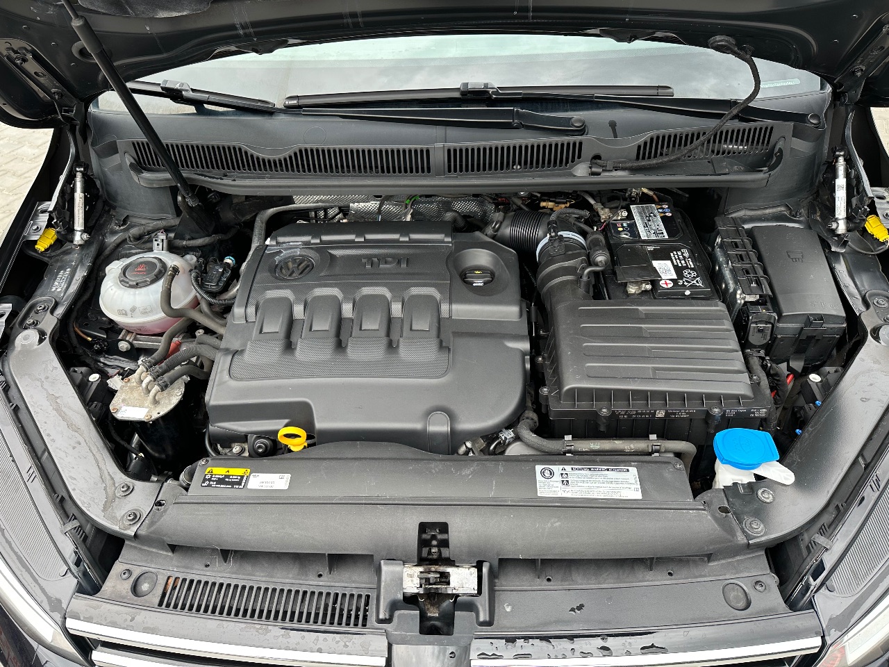 Volkswagen Touran - фото 66