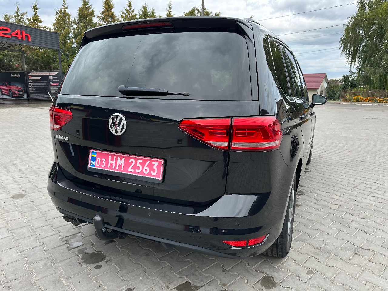 Volkswagen Touran - фото 12