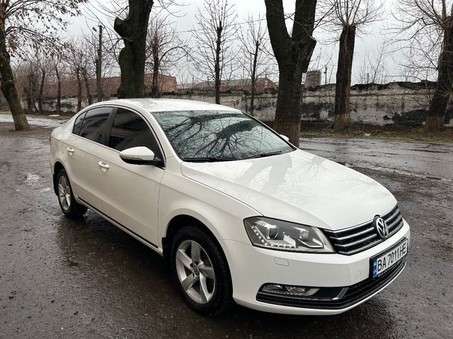 Volkswagen Passat 2012, Семенівка, $11 300 - зображення 4