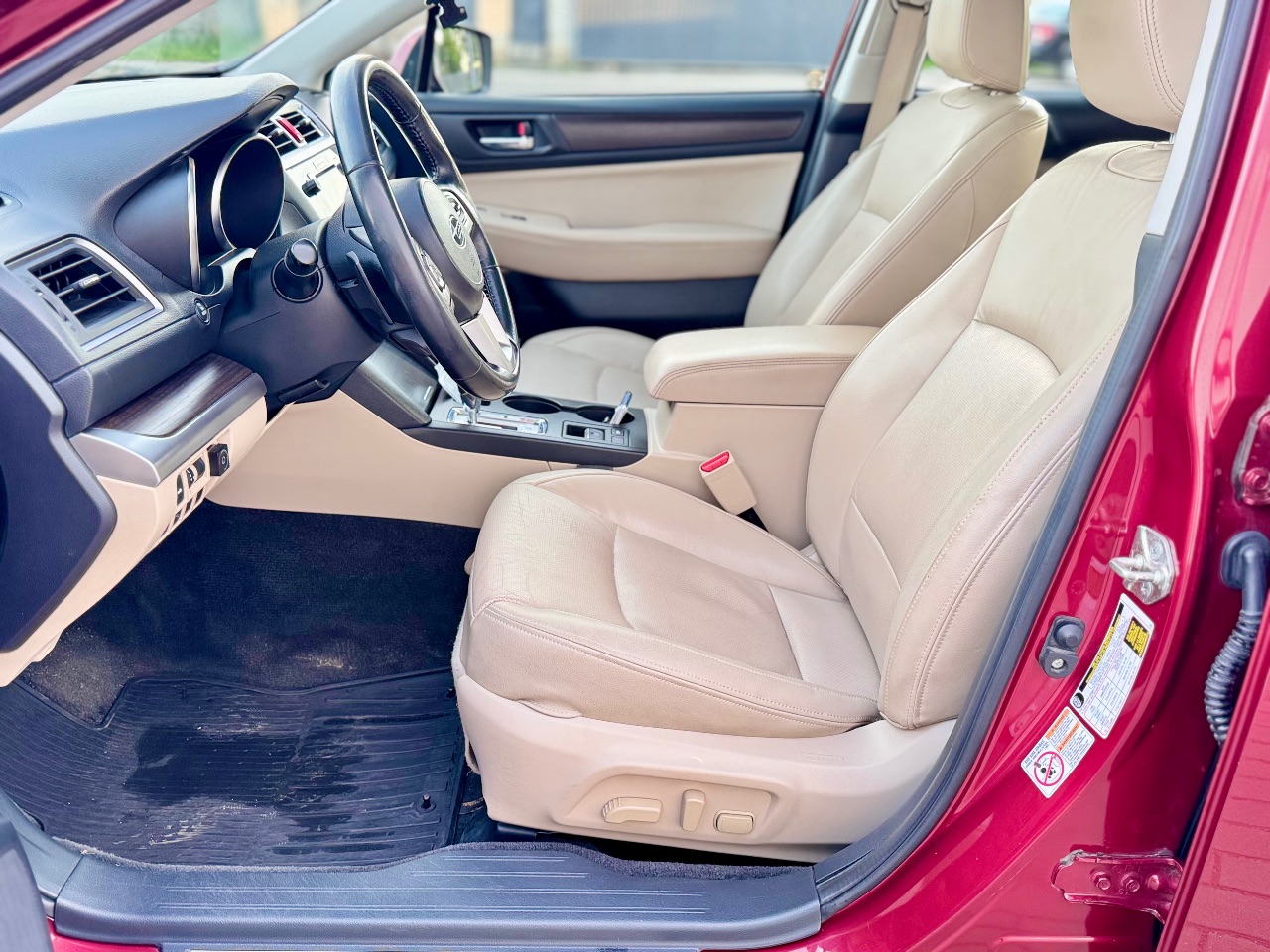 Subaru Legacy - фото 13