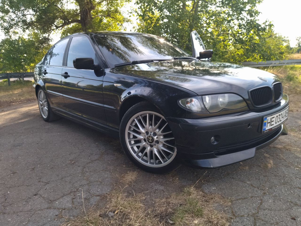 BMW 3 серії - фото 1