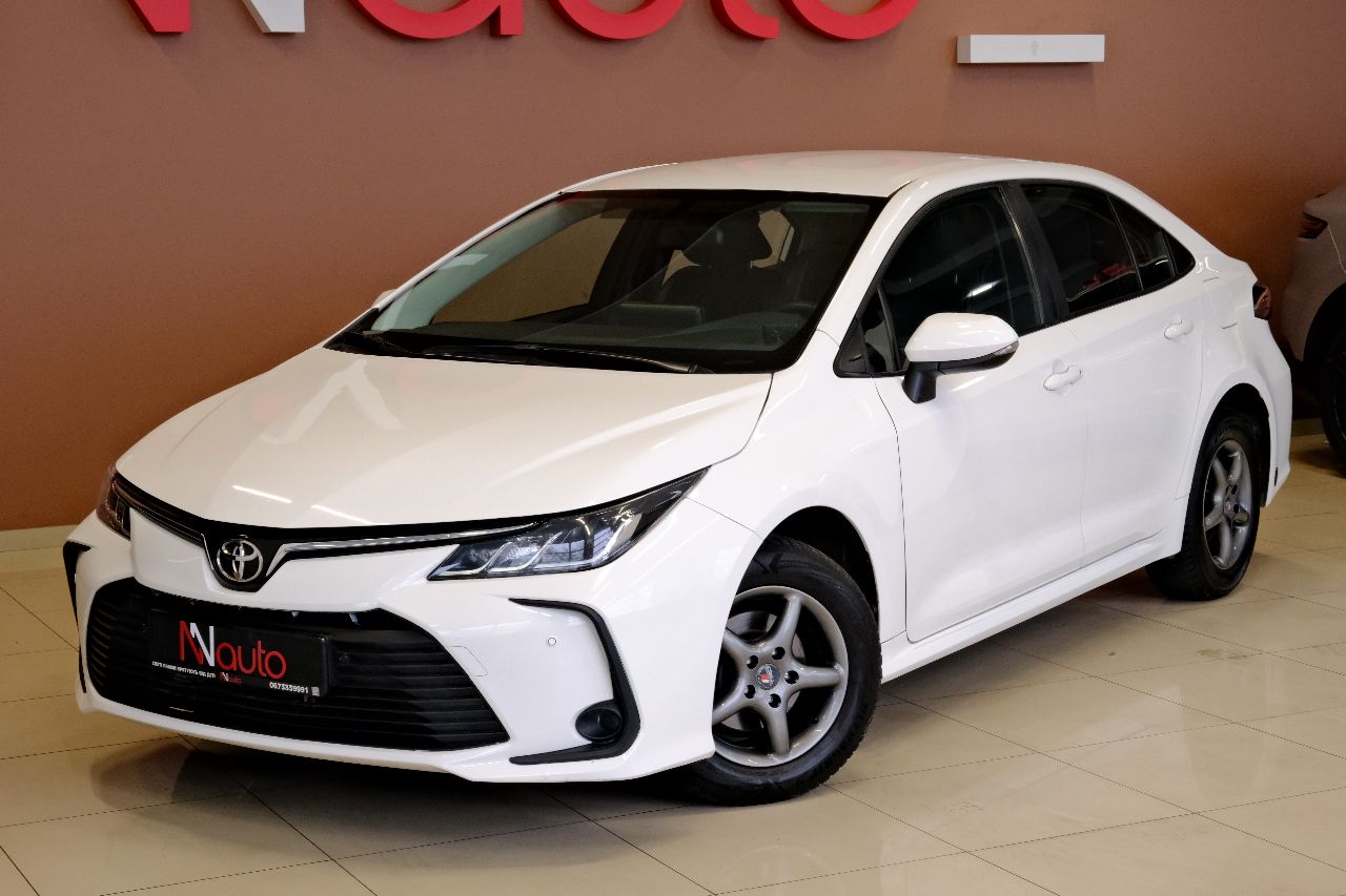 Toyota Corolla - фото 2