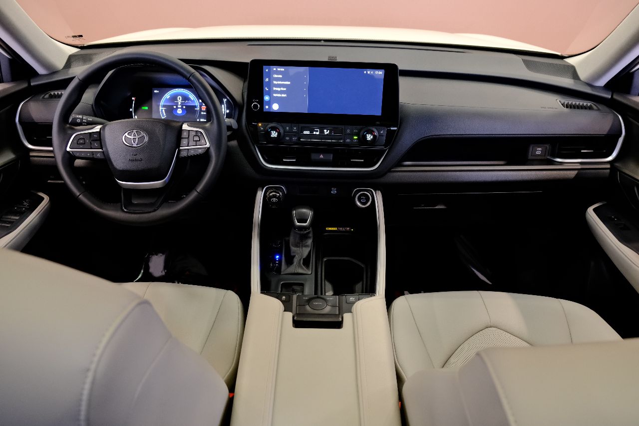 Toyota Grand Highlander - фото 7