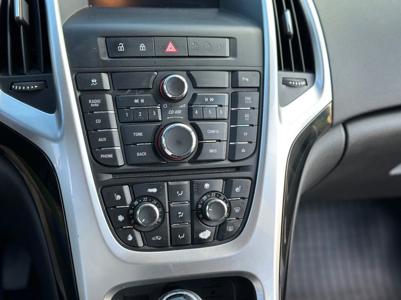 Opel Astra - фото 17