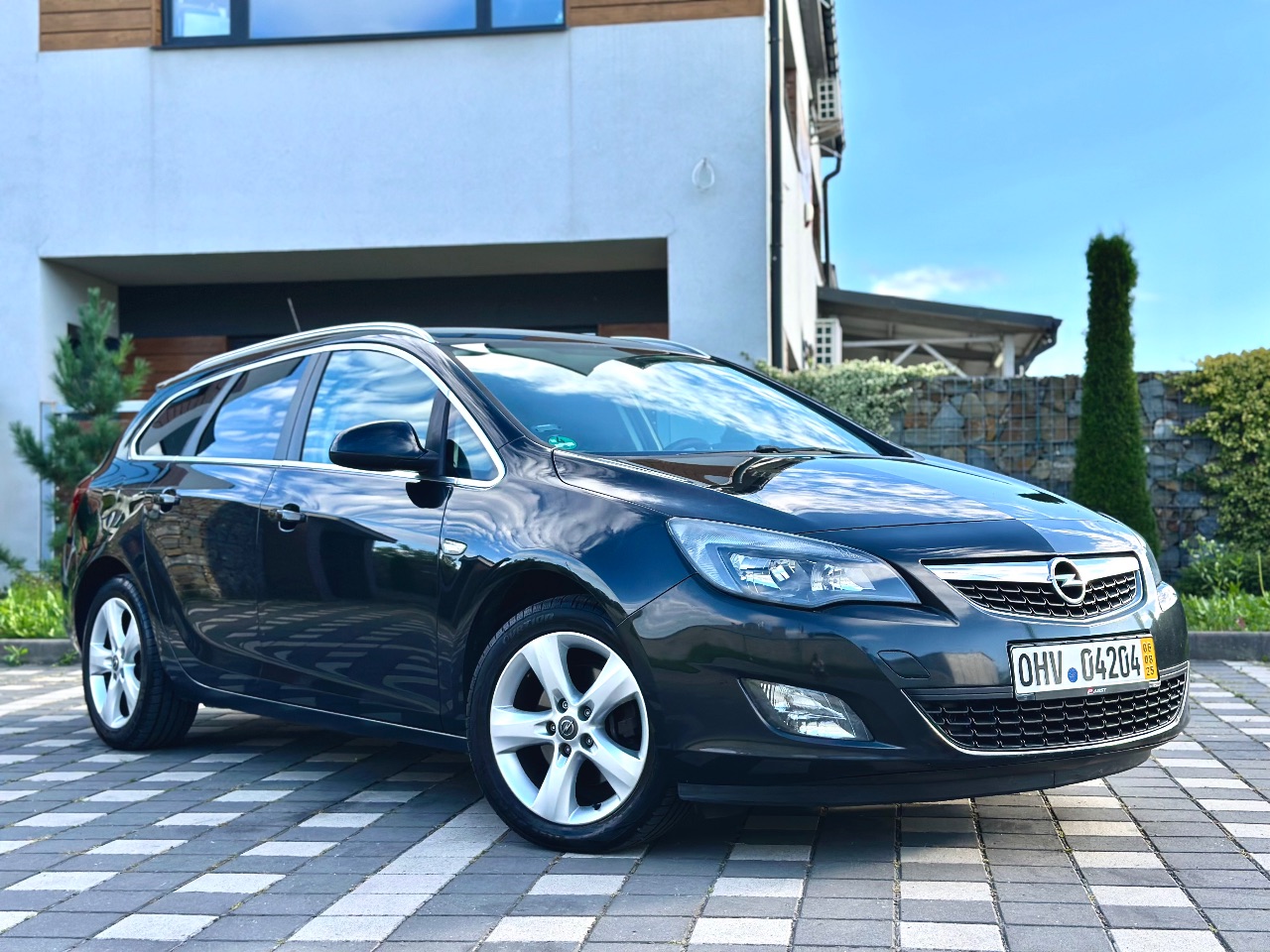 Opel Astra - фото 2