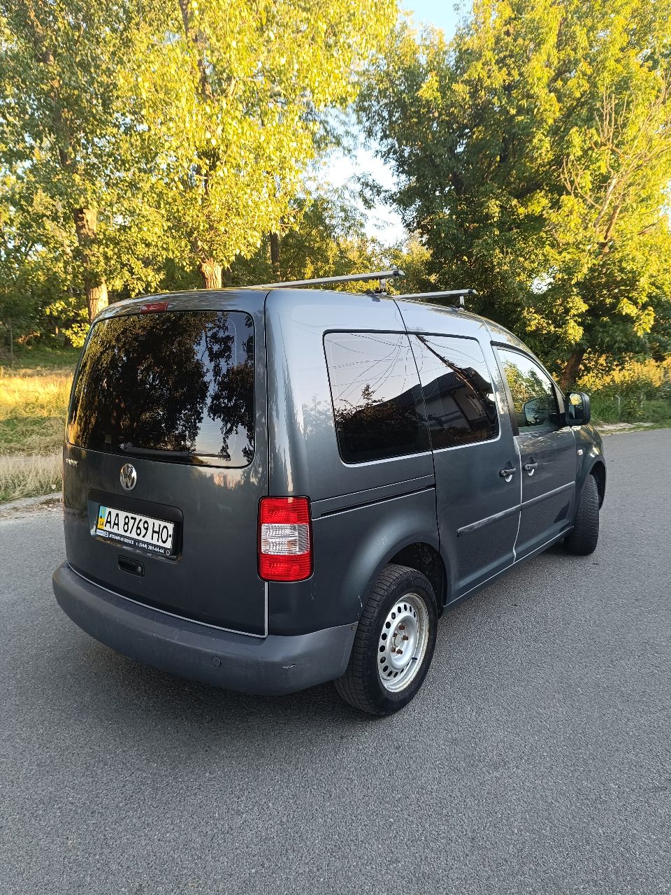 Volkswagen Caddy - фото 8