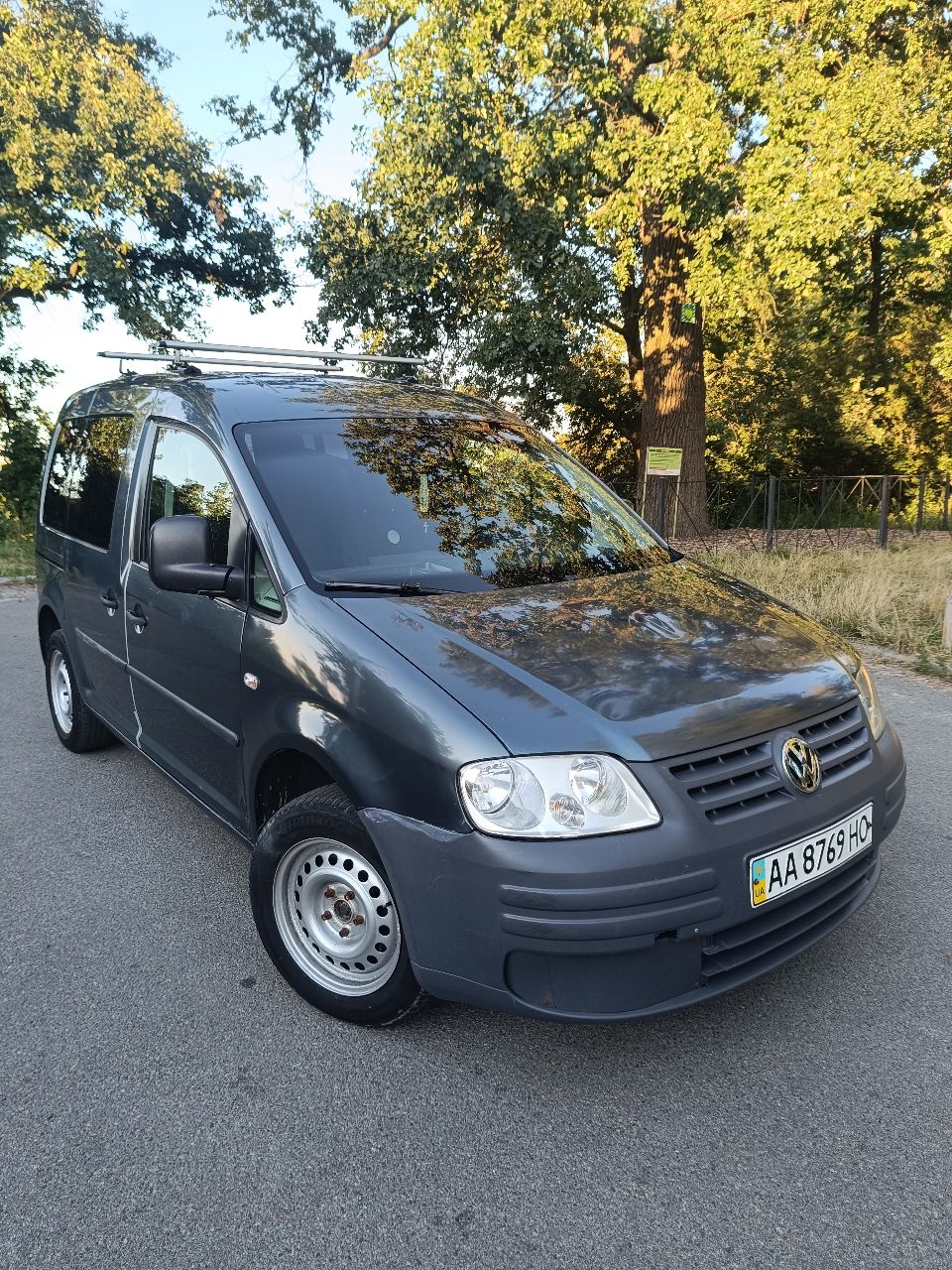 Volkswagen Caddy - фото 2
