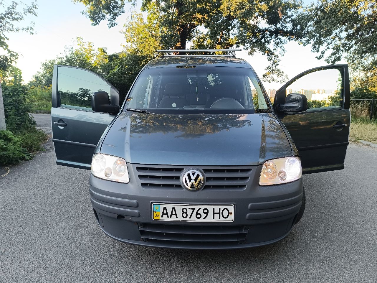 Volkswagen Caddy - фото 4