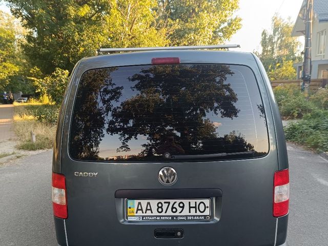 Volkswagen Caddy - фото 5