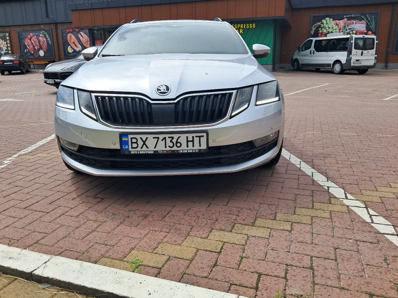 Skoda Octavia - фото 1
