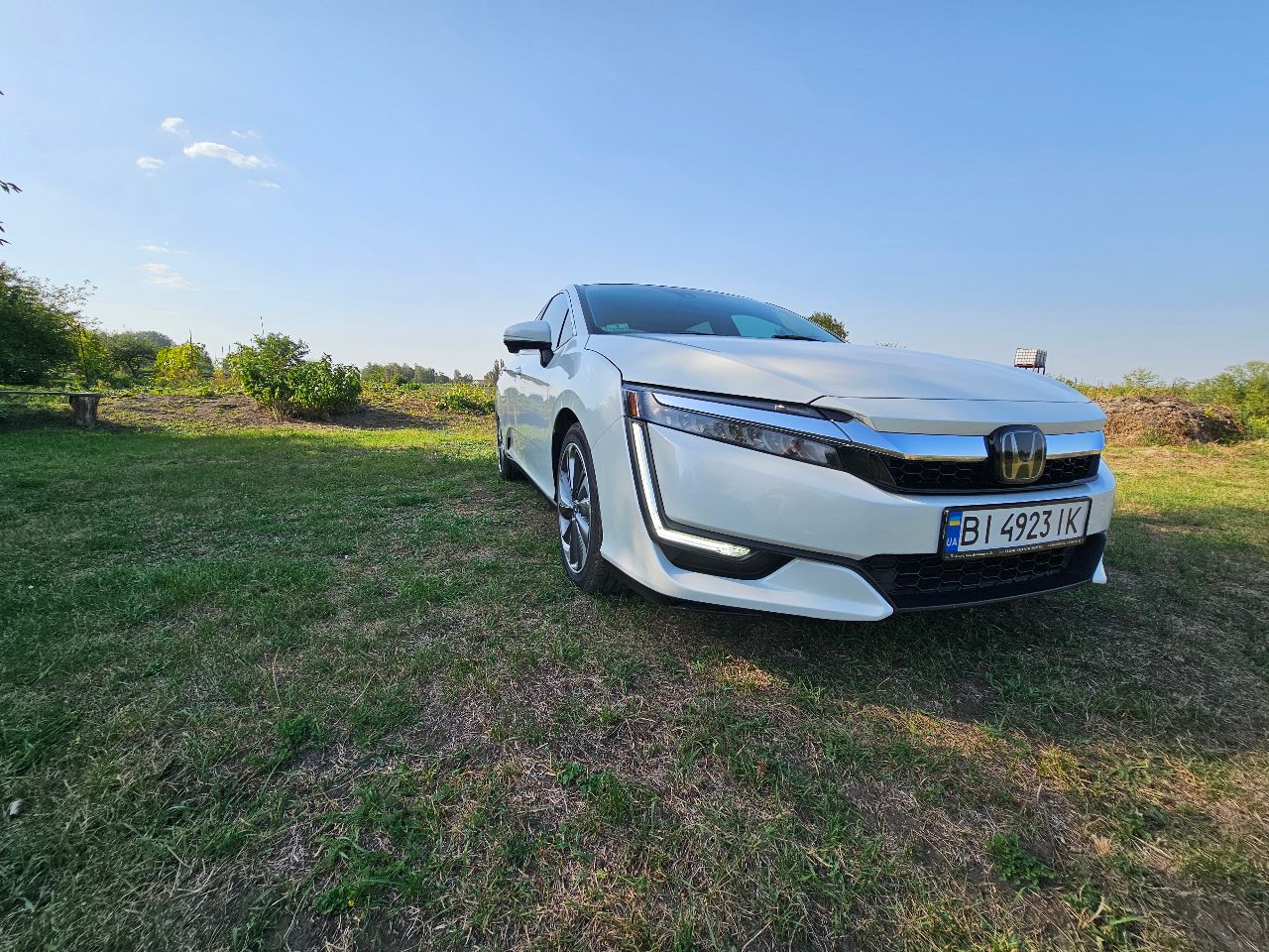 Honda Clarity - фото 3