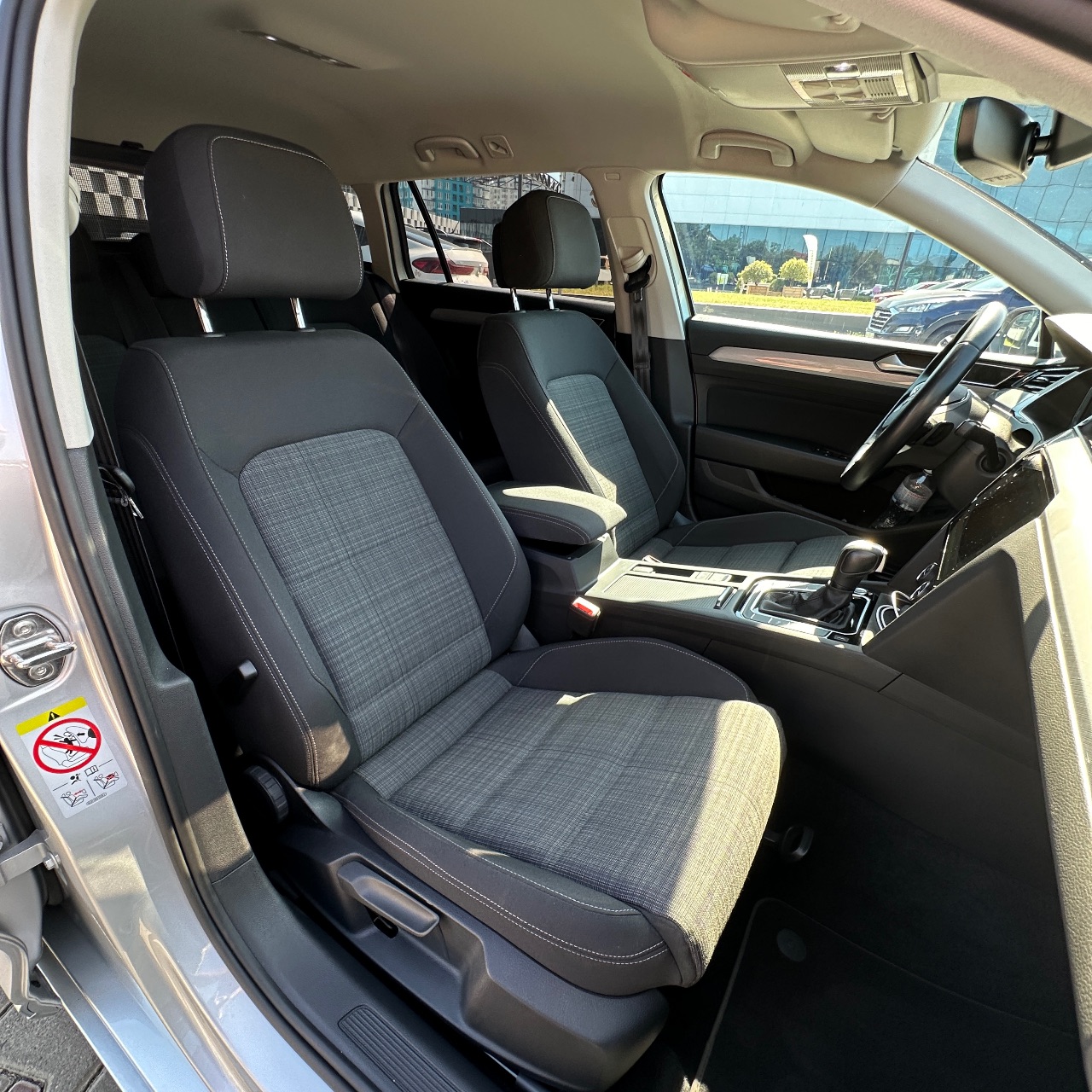 Volkswagen Passat - фото 26