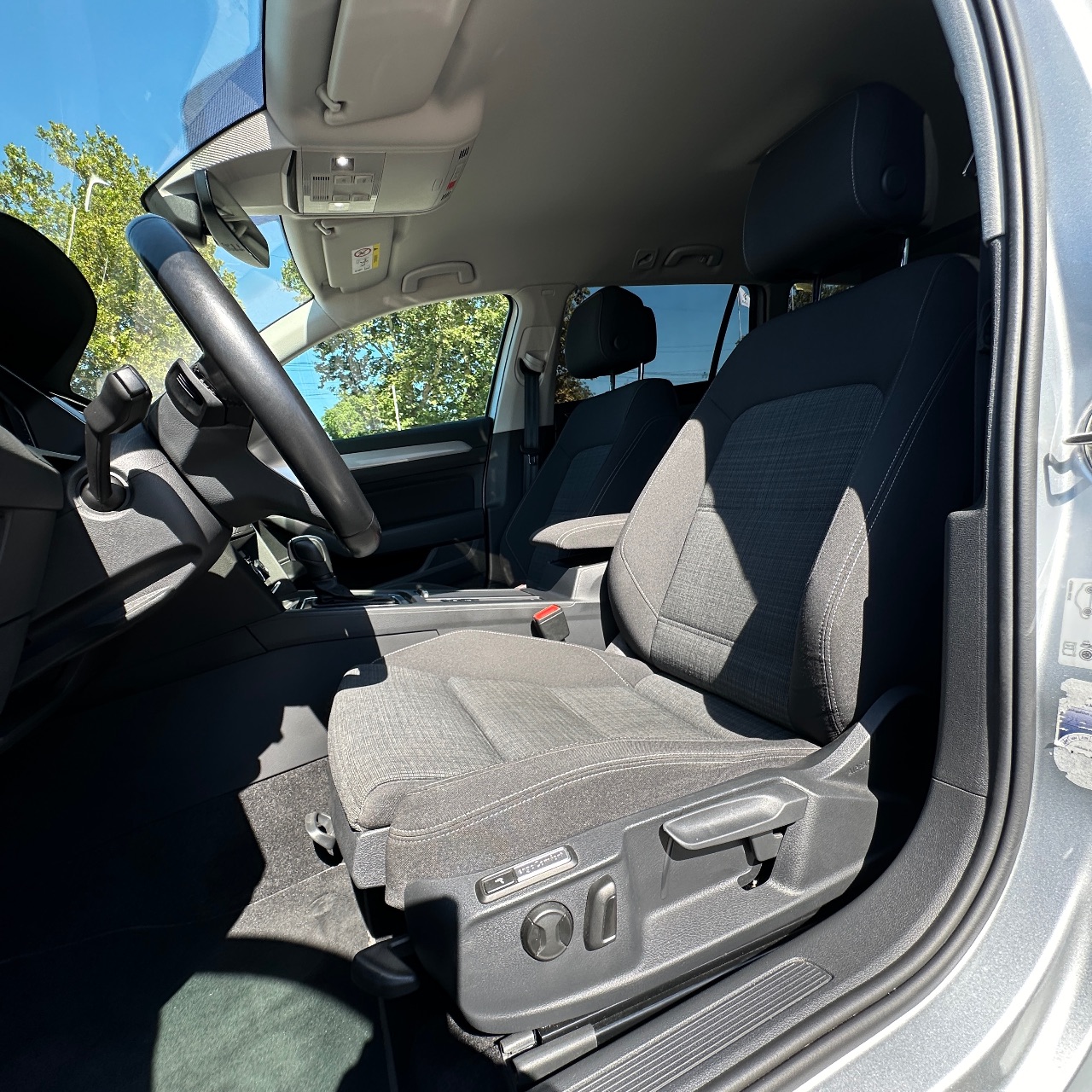 Volkswagen Passat - фото 22