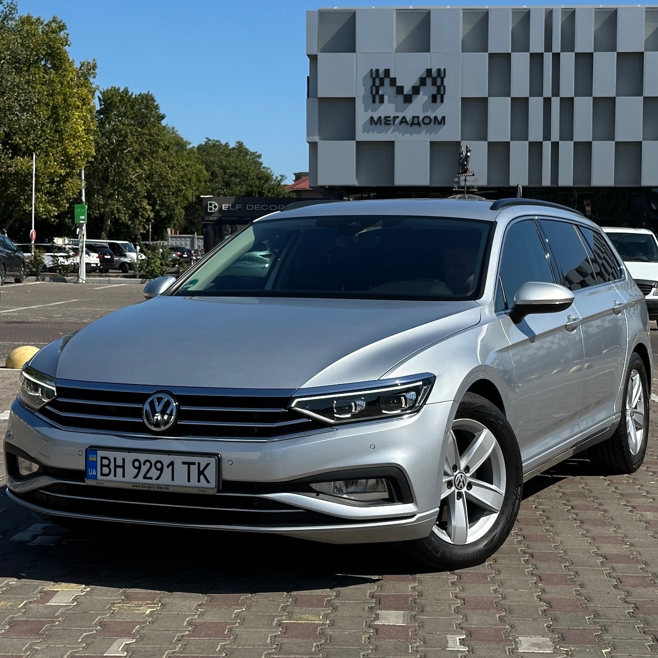 Volkswagen Passat - фото 11