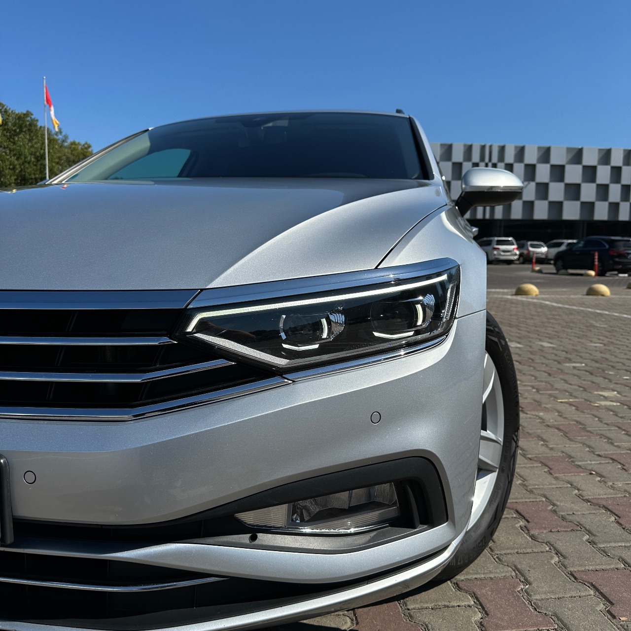 Volkswagen Passat - фото 13