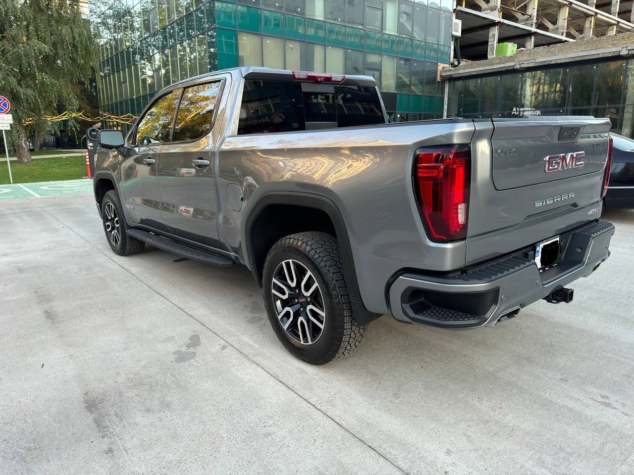 GMC Sierra - фото 32