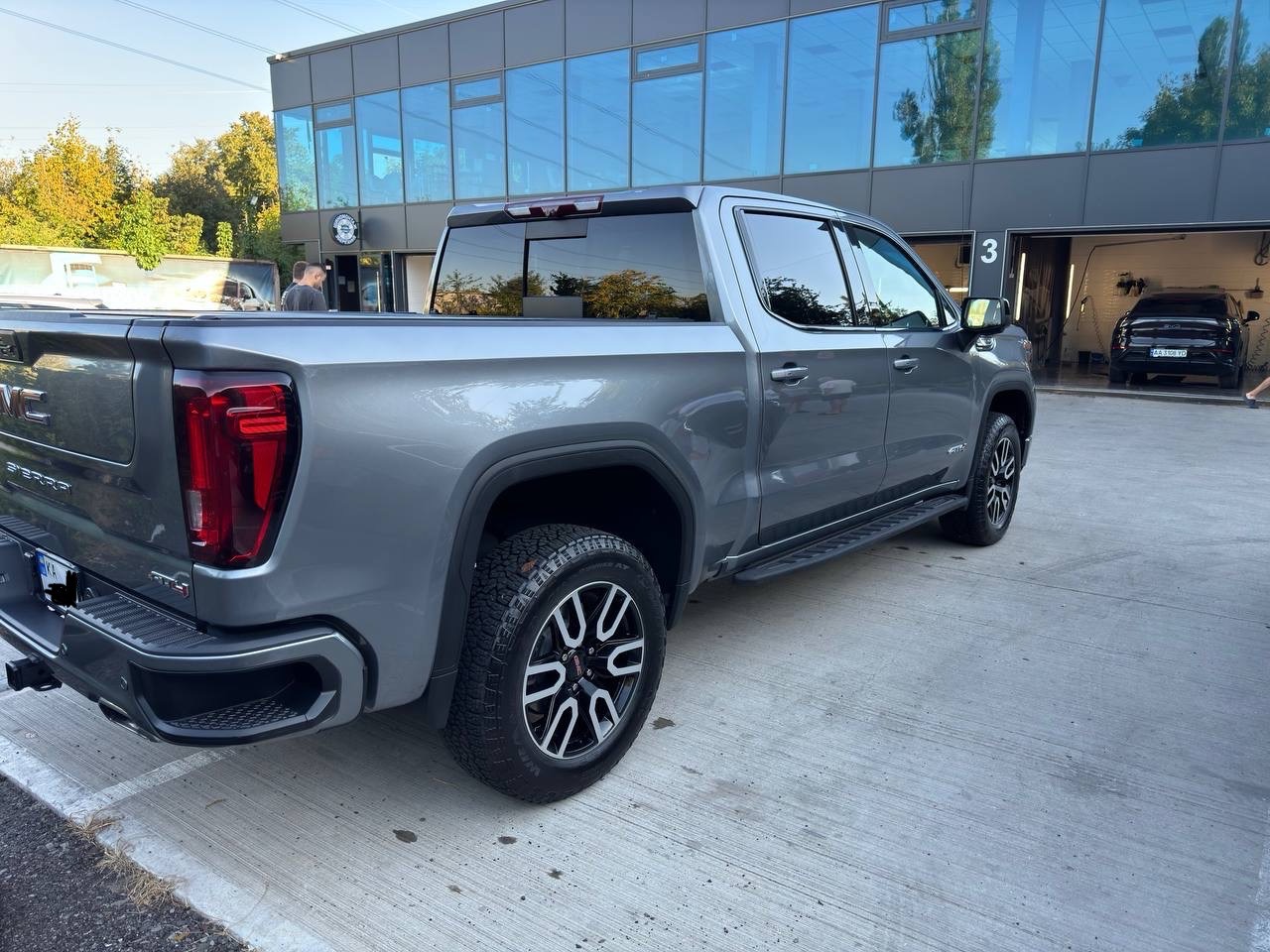 GMC Sierra - фото 8