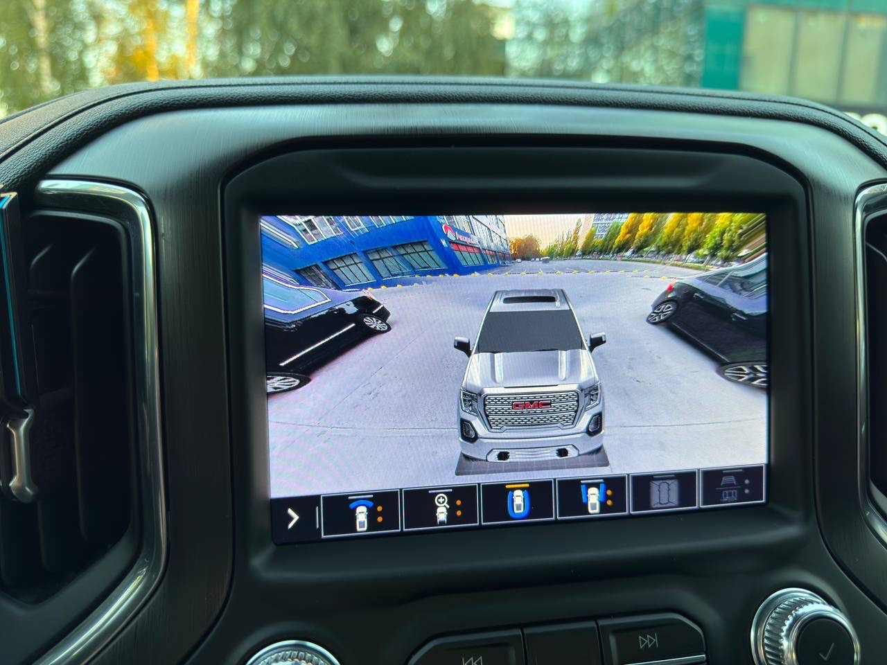 GMC Sierra - фото 25