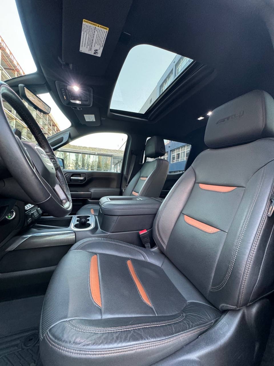 GMC Sierra - фото 16