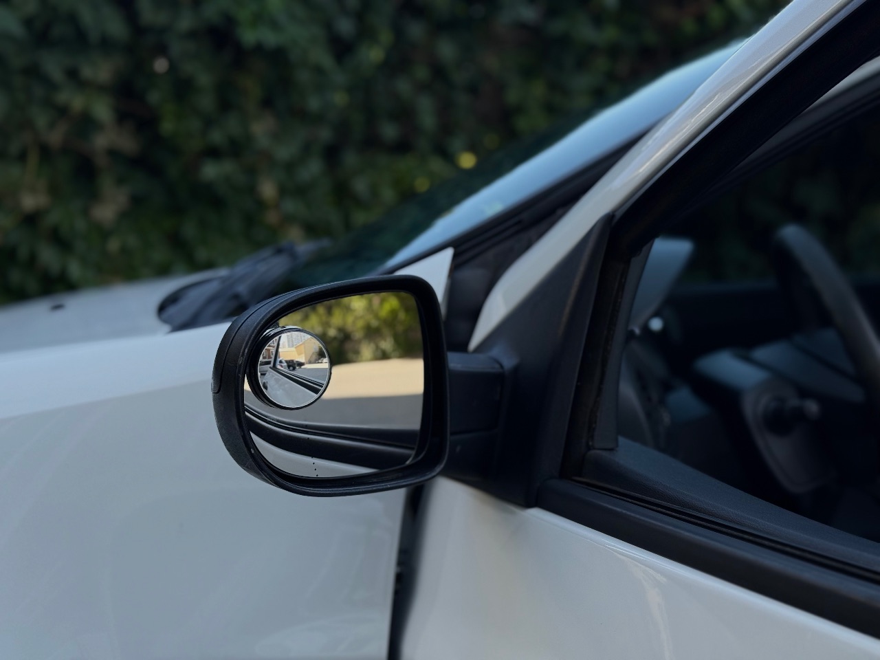 Renault Clio - фото 9