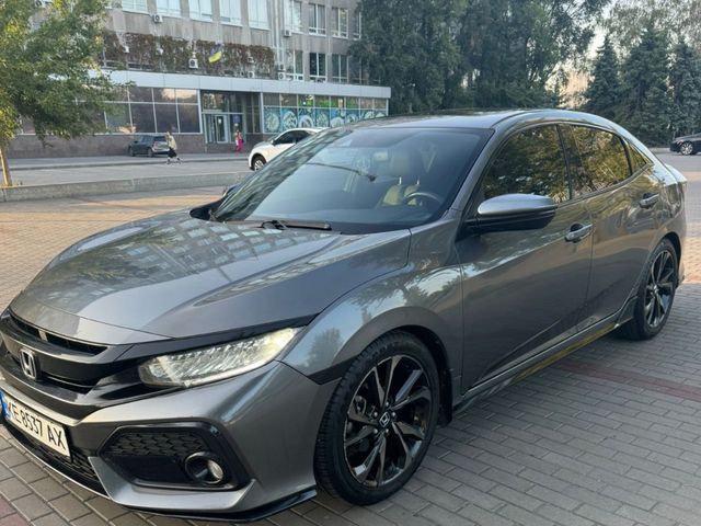 Honda Civic - фото 1