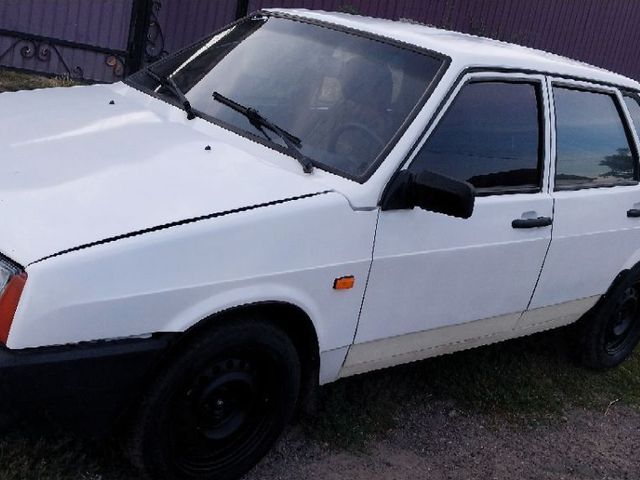 Lada (ВАЗ) 21099 - зображення 4